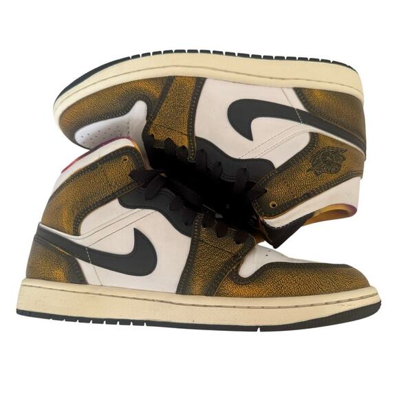 NIKE AIR JORDAN 1 Mid SE Retro Wear Away Taxi Shoes Black/White/Sail Men’s 7.5 main image 8